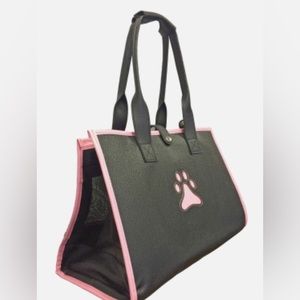 Black posh paw pet carrier- suitable for small cats and dogs